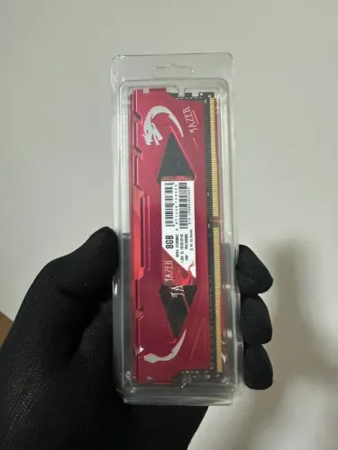 LACRADO - 8GB RAM DDR4 3200MHz