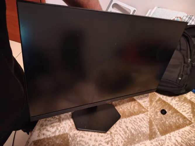 Monitor AOC gamer 27 G4 180hz zero