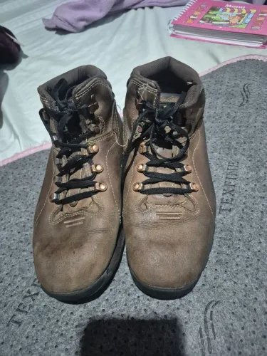 Bota bull terrier 40
