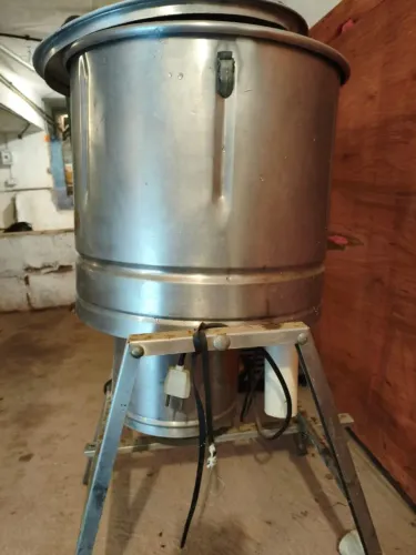 Maquina industrial de descascar legumes
