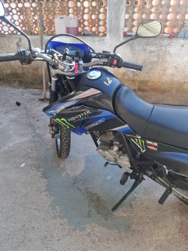 Xtz 250 lander