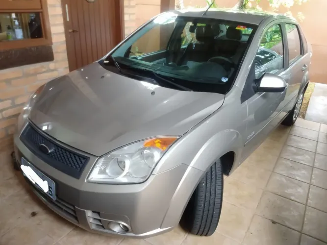 Ford Fiesta Sed. 1.6 8V Flex 4P 2010