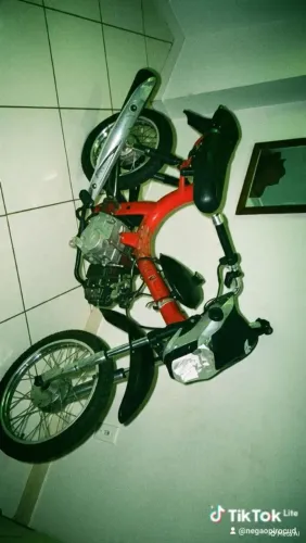 Mobilete 100cc, sem magneto ea tampa 