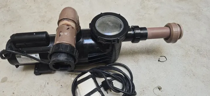 Motor/ bomba  de indução gaiola 1 cavalo