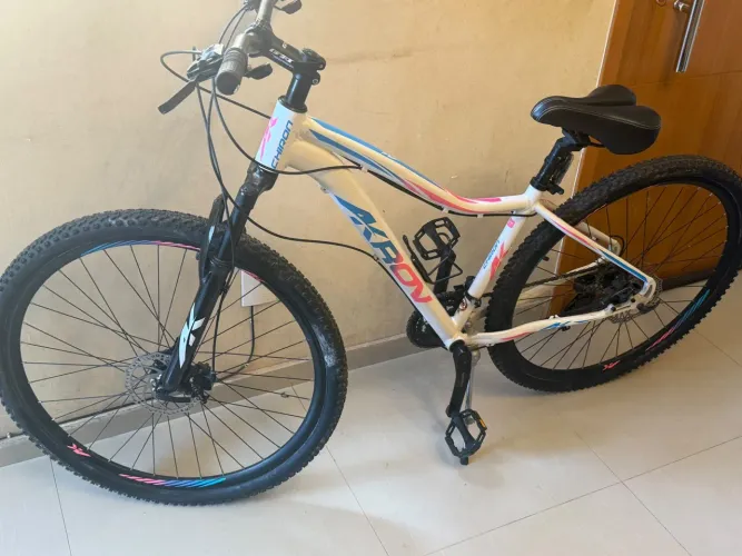 Bicicleta em perfeitas condições usada apenas uma vez
