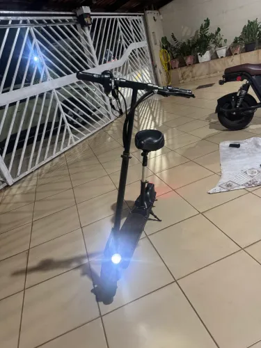 Vende se patinete elétrico