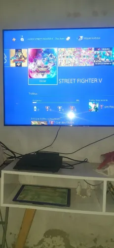Ver PS4 sim no controle HD de 1 TB