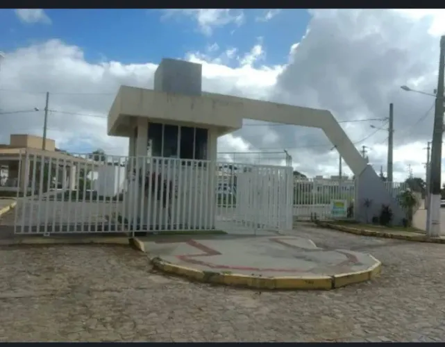 LOTE NO CONDOMÍNIO BELA VIDA-4