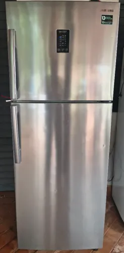 Geladeira Samsung Frost Free inverter 389 litros funcionando perfeitamente top!!!