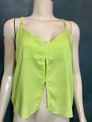 Blusa verde tamanho 16