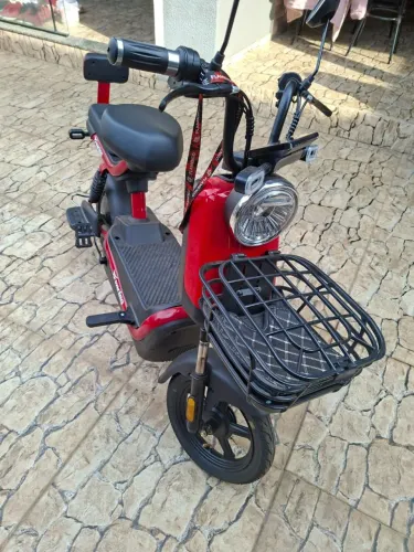 Moto elétrica