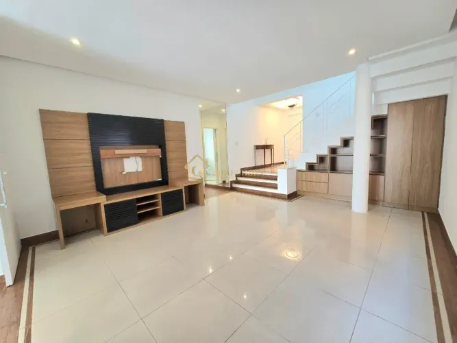 Casa em Condomínio para Locação em Santana de Parnaíba, Alphaville, 4 dormitórios, 3 suíte
