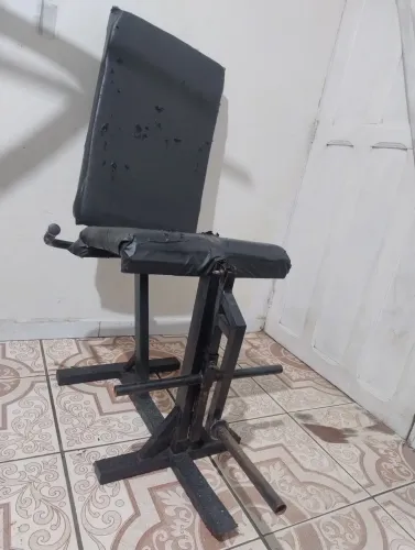 VENDO - Cadeira Extensora