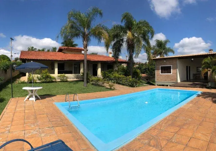 Casa com 3 dormitórios para alugar, 303 m² por R$ 5.900,00/mês - São José do Ribeirão - It