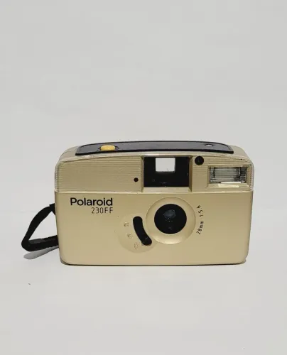 Câmera Polaroid 230FF