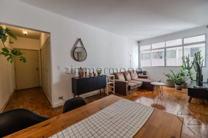 Apartamento à venda com 107 metros no Paráiso