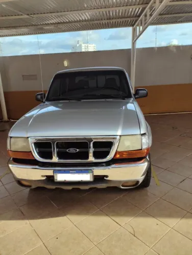 Ford Ranger 2.5 4X2 CD TB Diesel 2001