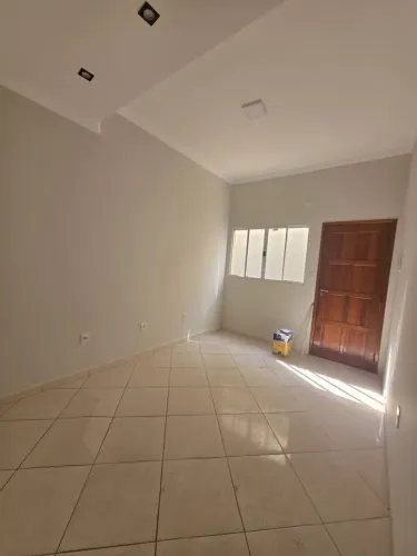 Sobrado de Condomínio com 2 quartos, Glória, Praia Grande - R$ 265 mil
