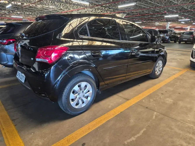 Chevrolet Onix Hatch LT 1.0 8V Flex Mec. 4P 2019