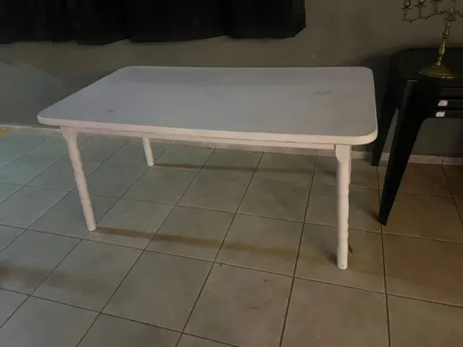 Mesa de Madeira Branca