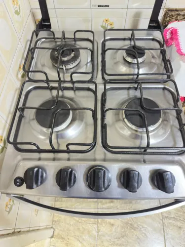 Vendo fogão Brastemp 4 bocas