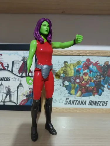 Gamora 30cm original marca Hasbro 