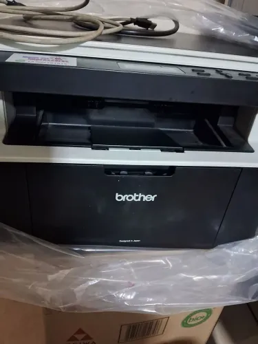 Impressora brother usada c/defeito + 8 toner novos