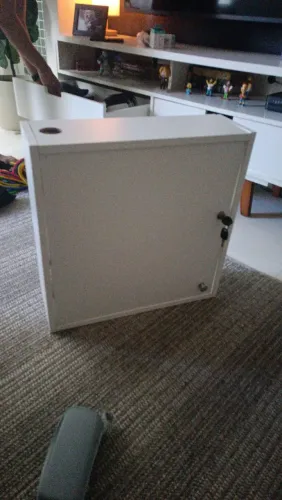Armário 50x50 com chave