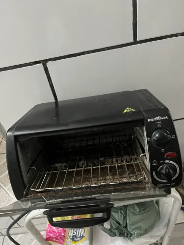 Mini forninho funcionando perfeitamente 50,00