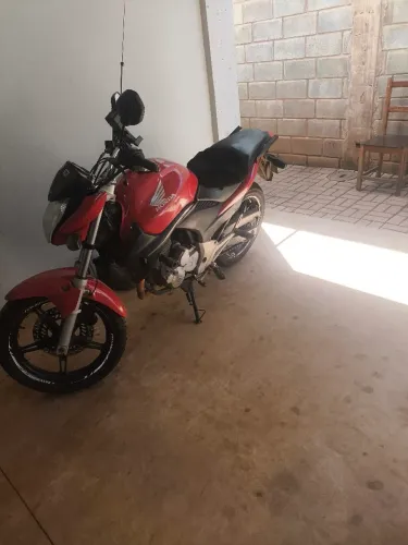 Cb 300 top