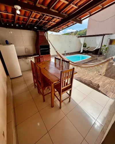 Casa com Piscina Temporada Guaramiranga / Mulungu - CE