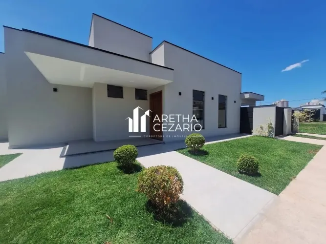 Casa Térrea com 03 dormitórios sendo uma suíte à venda - 115,00m² - Condomínio Residencial