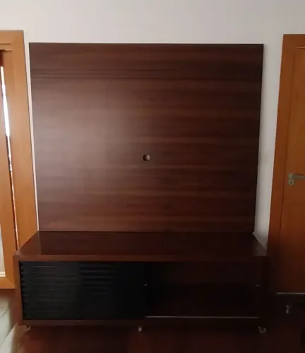 Rack para tv com panela