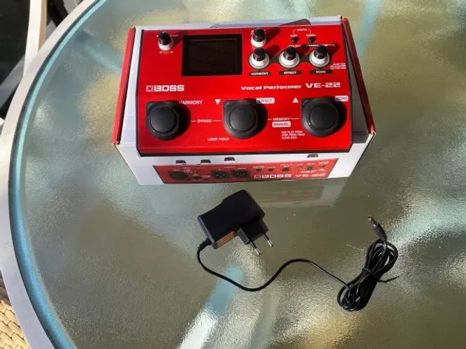 VE-22 BOSS Efeito de voz