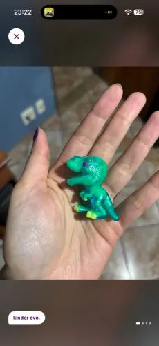 t-rex kinder ovo brilha no escuro kinder ovo. Raro