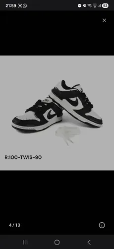 Nike SB Dunk Low Twist