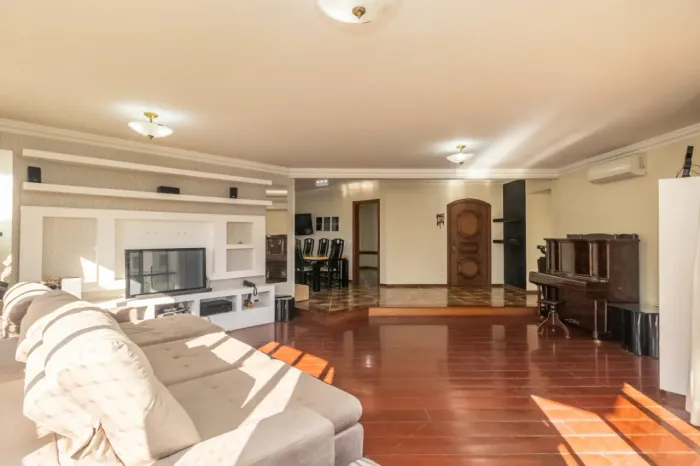 Apartamento para venda em Real Parque com 5 quartos, sendo 4 suítes, 292m²