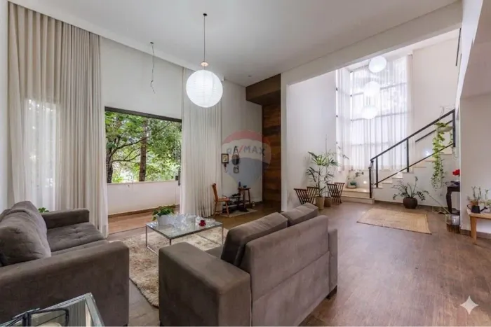 Melhor preço do Condomínio Residencial Santa Mônica - Casa à venda com 4 quartos e 3 suíte