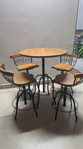 Mesa bistrô