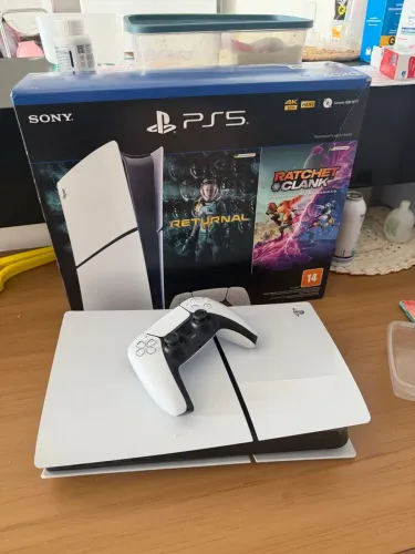 PlayStation 5 (PS5) - Impecável, Pouco Usado, Na Caixa + 1 Controle e Cabos
