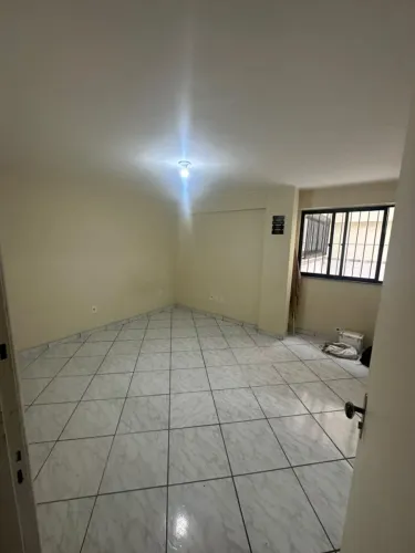 Apartamento para Locação em Macaé, Centro, 1 dormitório, 1 banheiro
