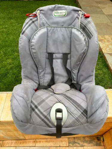 Cadeirinha Burigotto Peg-Pérego Neo Matrix (0 a 25 kg)