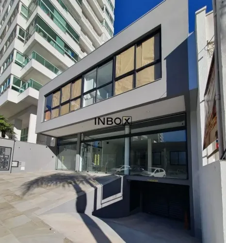 SALA COMERCIAL TÉRREA COM 131M² PRIVATIVOS NO CIDADE ALTA EM BENTO GONÇALVES