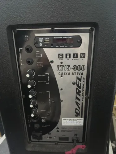 Vendo caixa de som ativa datrel