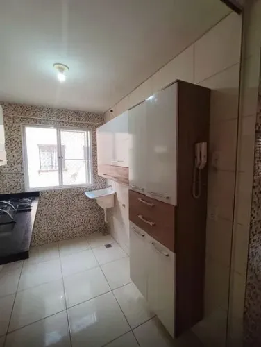 Apartamento com 2 Quarto(s) e 1 banheiro(s) para Alugar, 50 m² por R$ 1166 / Mês