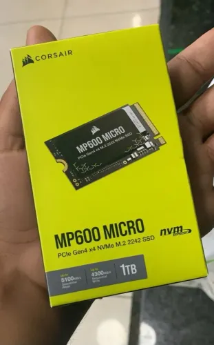 SSD Corsair MP600 Micro formato 2242