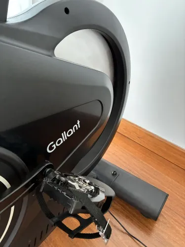 Bicicleta Spinning Gallant Smart Magnética 18kg Seminova