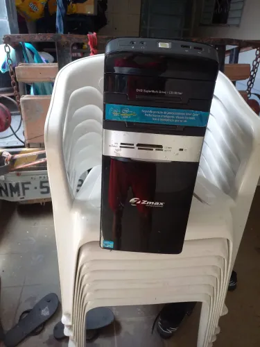 CPU completa, mas com defeito na placa