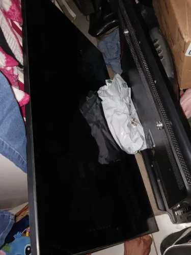 Tv retirada de peças