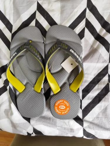 Chinelo havaianas Super Soft 37/8 novo